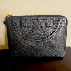Tory Burch Large T logo Wristlet